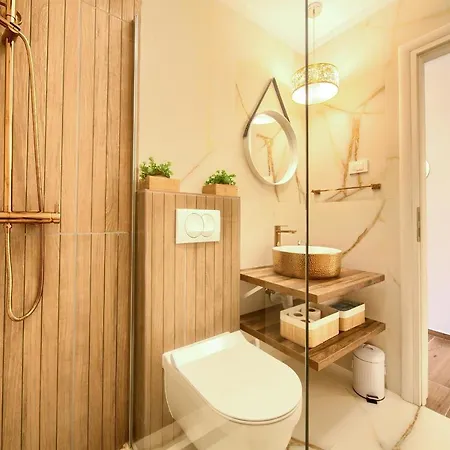 Pearl Villa Gostinjac