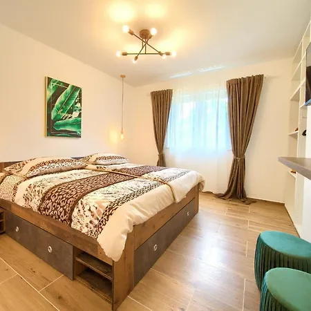 Pearl Villa Gostinjac