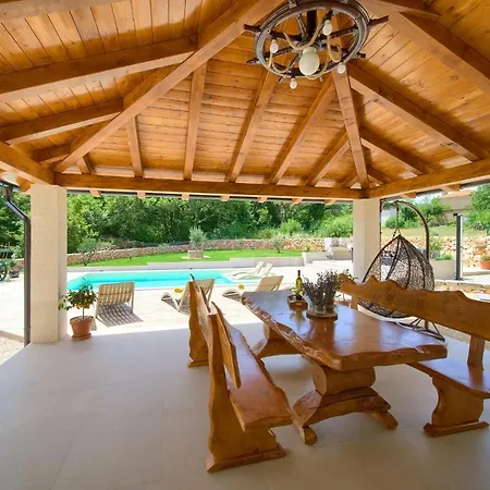 Pearl Villa