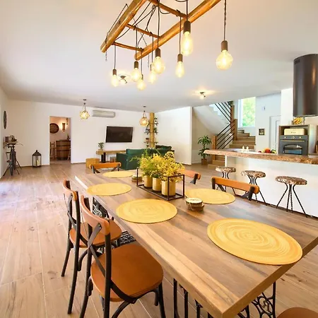 Pearl Villa *