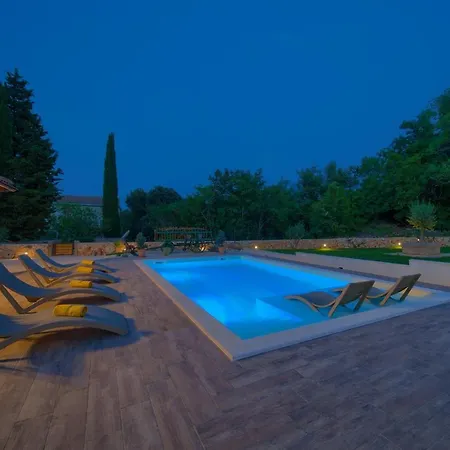 Villa Pearl *