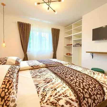 Pearl Villa Gostinjac
