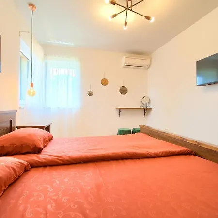 Villa Pearl Gostinjac